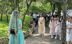 荡女小姿的yin乱生活